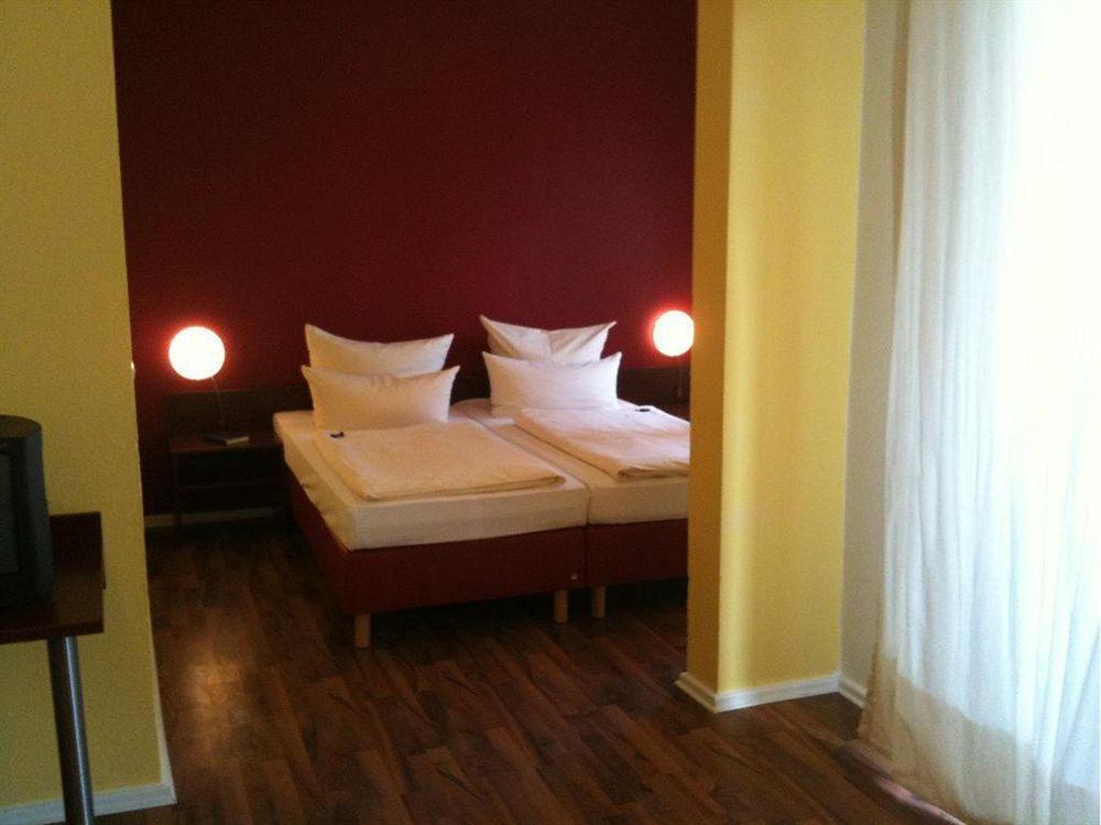 Alecsa Hotel Am Olympiastadion Berlin Ngoại thất bức ảnh
